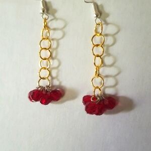 Red Crystal Cluster Accents Gold Chain Earrings Jewelry womens kids .07/20/170